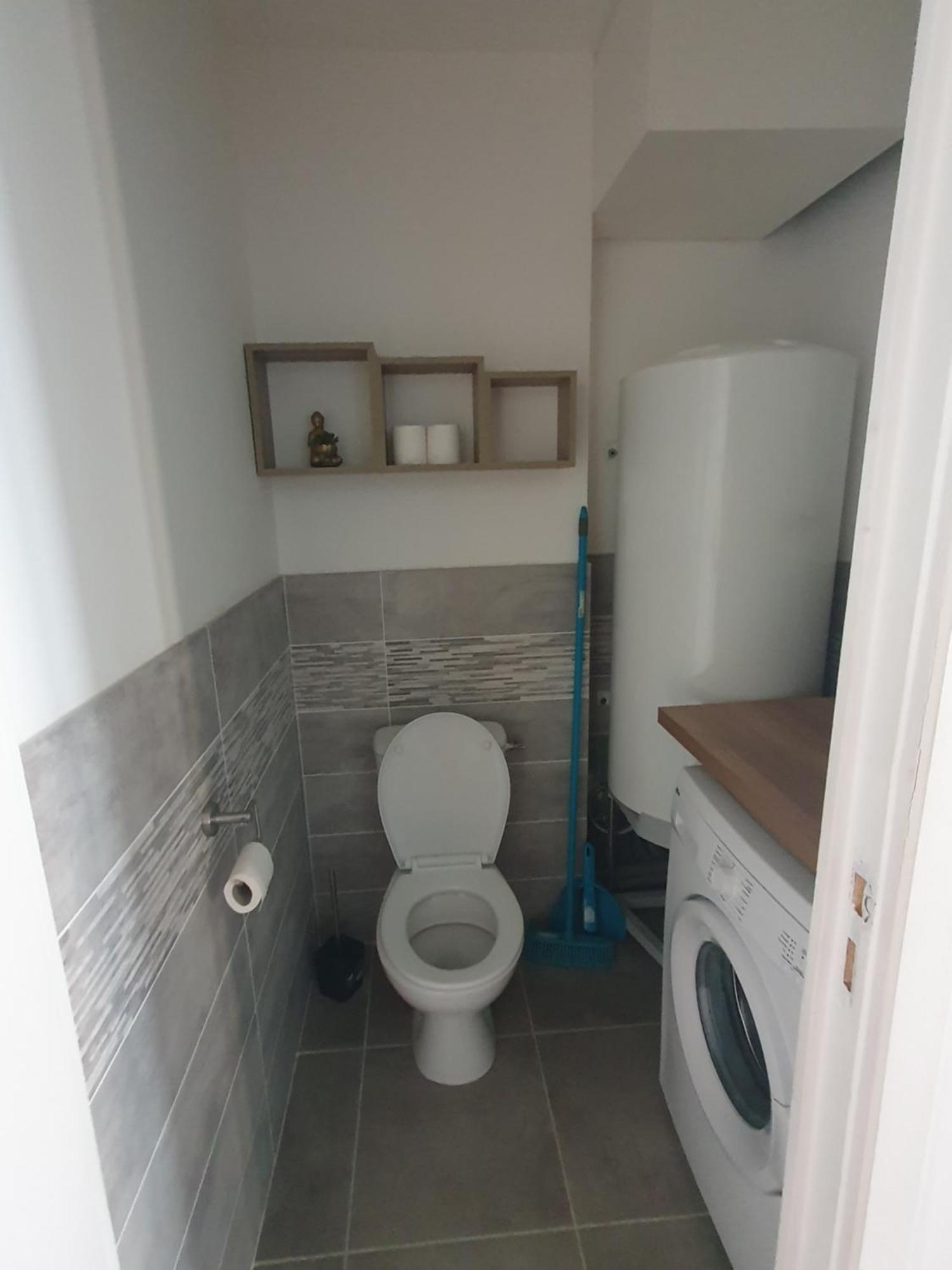 Appartamento Jolie T3 Avec Terrasse Carcassonne Esterno foto